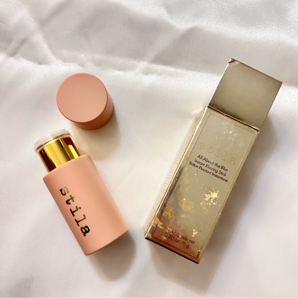 Stila All About the Blur Instant Blurring Stick - Picture 9 of 11